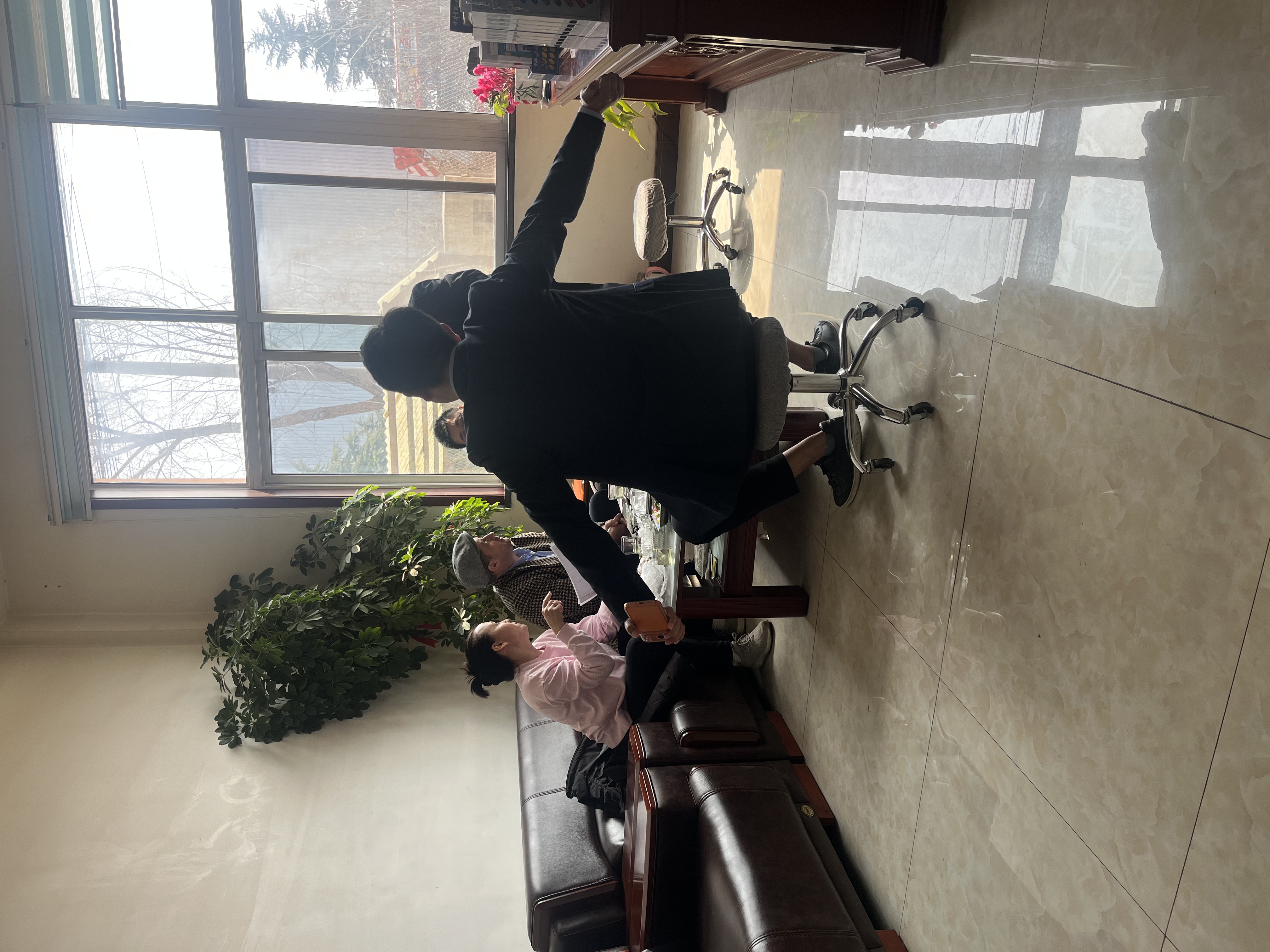 পিএস শীট এক্সট্রুশন সরঞ্জাম কেনার জন্য আমাদের রাশিয়ান গ্রাহকদের ধন্যবাদ।