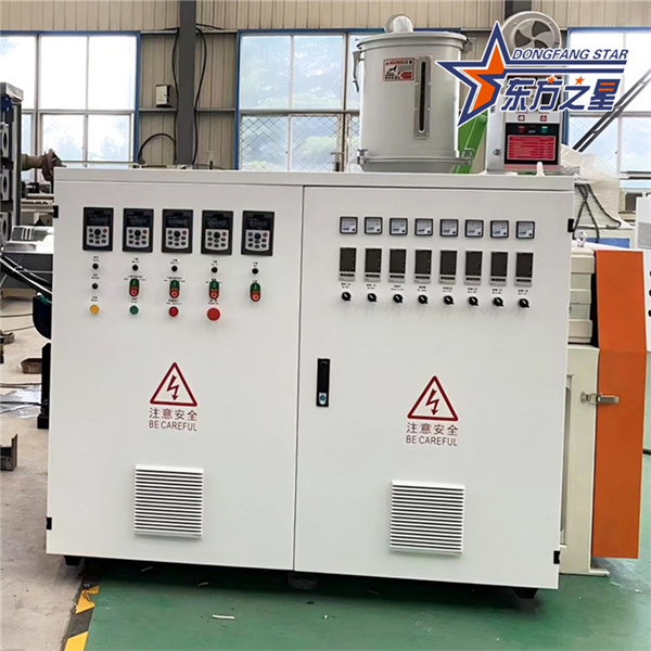 TPE জলরোধী ফ্যাব্রিক মেশিন প্রস্তুতকারক